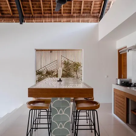 Luxury Ocean View Villas With Private Cook And Free Gym Membership Kuta  Exterior foto