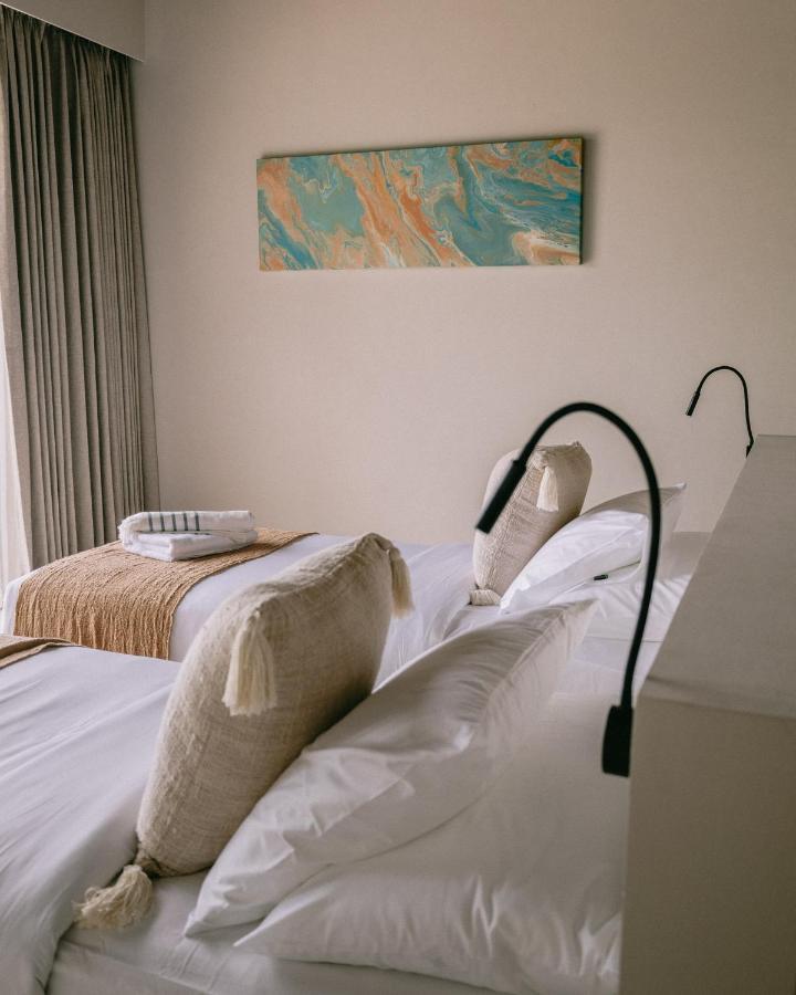 Luxury Ocean View With Private Cook And Free Gym Membership *