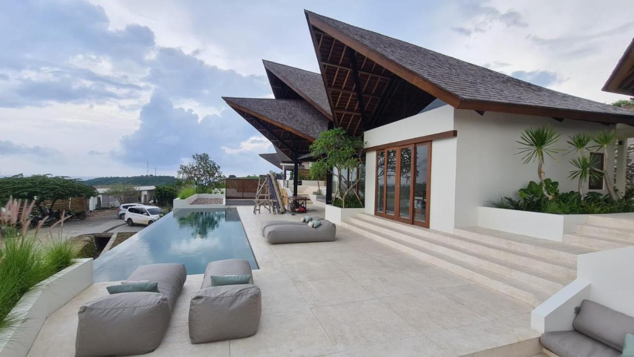 Villa Luxury Ocean View With Private Cook And Free Gym Membership