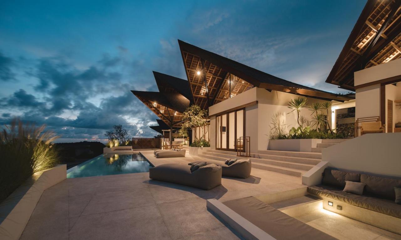 Luxury Ocean View With Private Cook And Free Gym Membership Villa