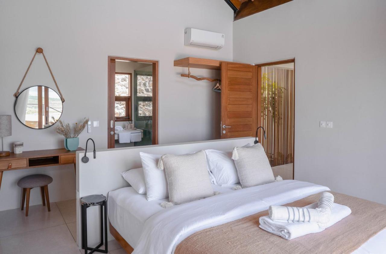 Luxury Ocean View With Private Cook And Free Gym Membership Kuta (Lombok)