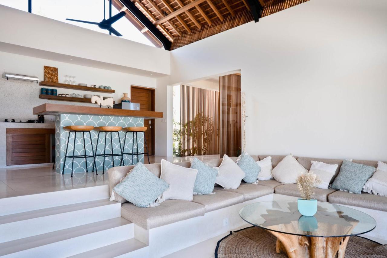 Luxury Ocean View With Private Cook And Free Gym Membership